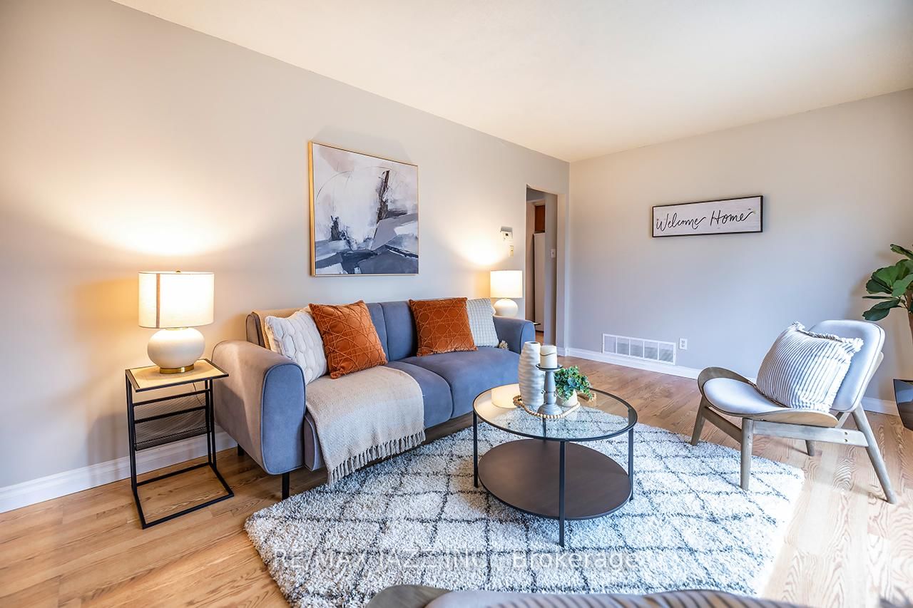 1347 Mary Street N • Oshawa, ON photo 8