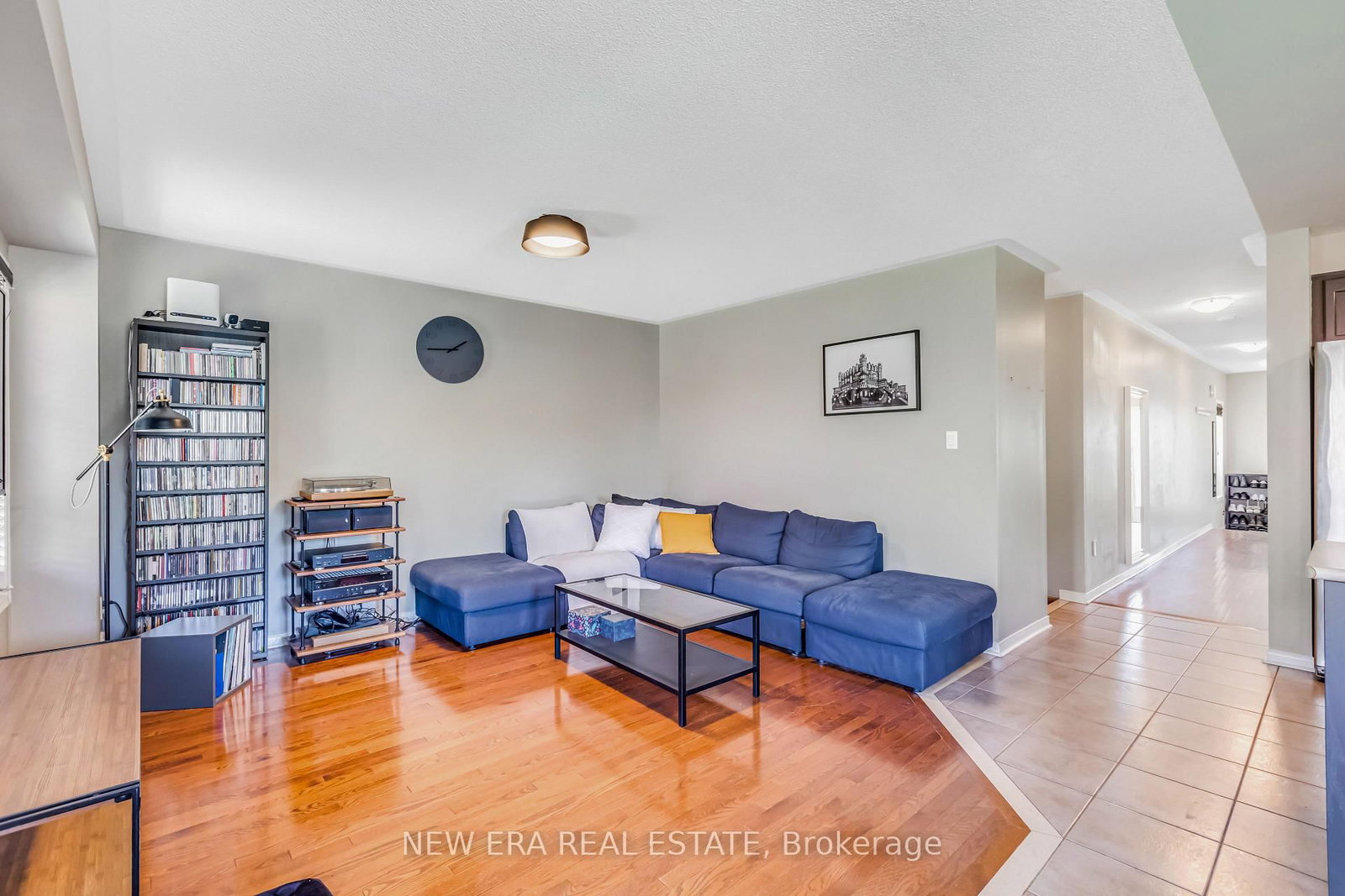 11 Warnford Circle • Ajax, ON photo 11