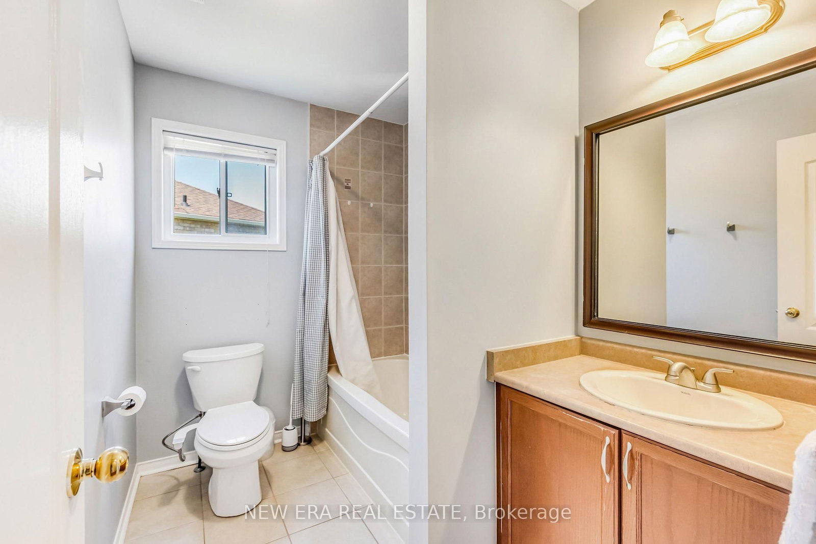 11 Warnford Circle • Ajax, ON photo 18