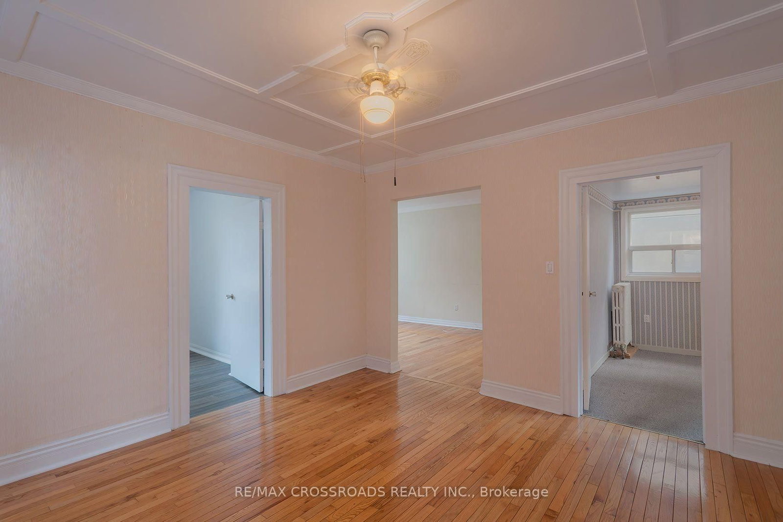 218 Gledhill Avenue • Toronto, ON photo 14