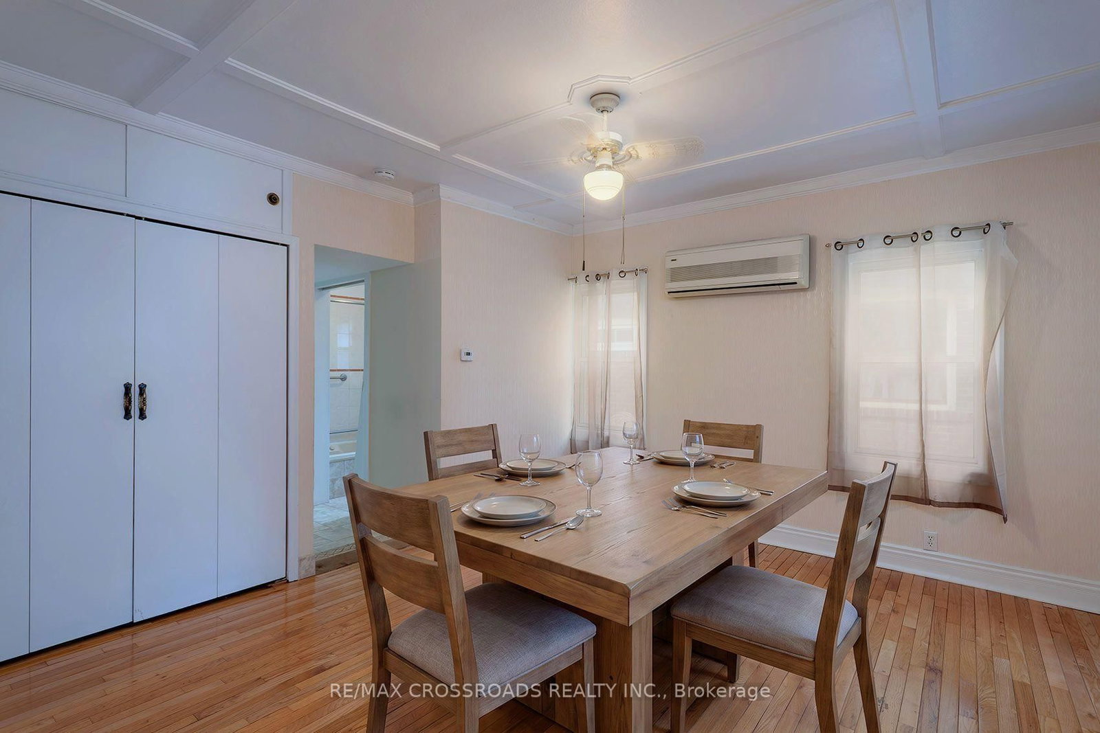 218 Gledhill Avenue • Toronto, ON photo 15