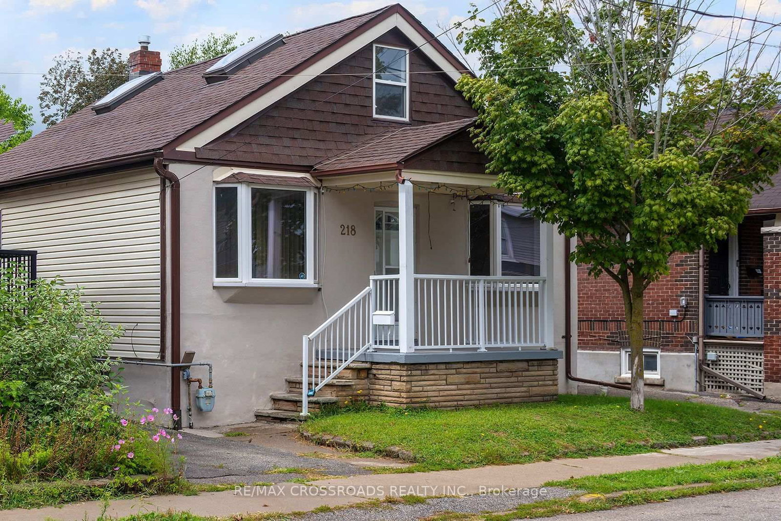 218 Gledhill Avenue • Toronto, ON photo 3