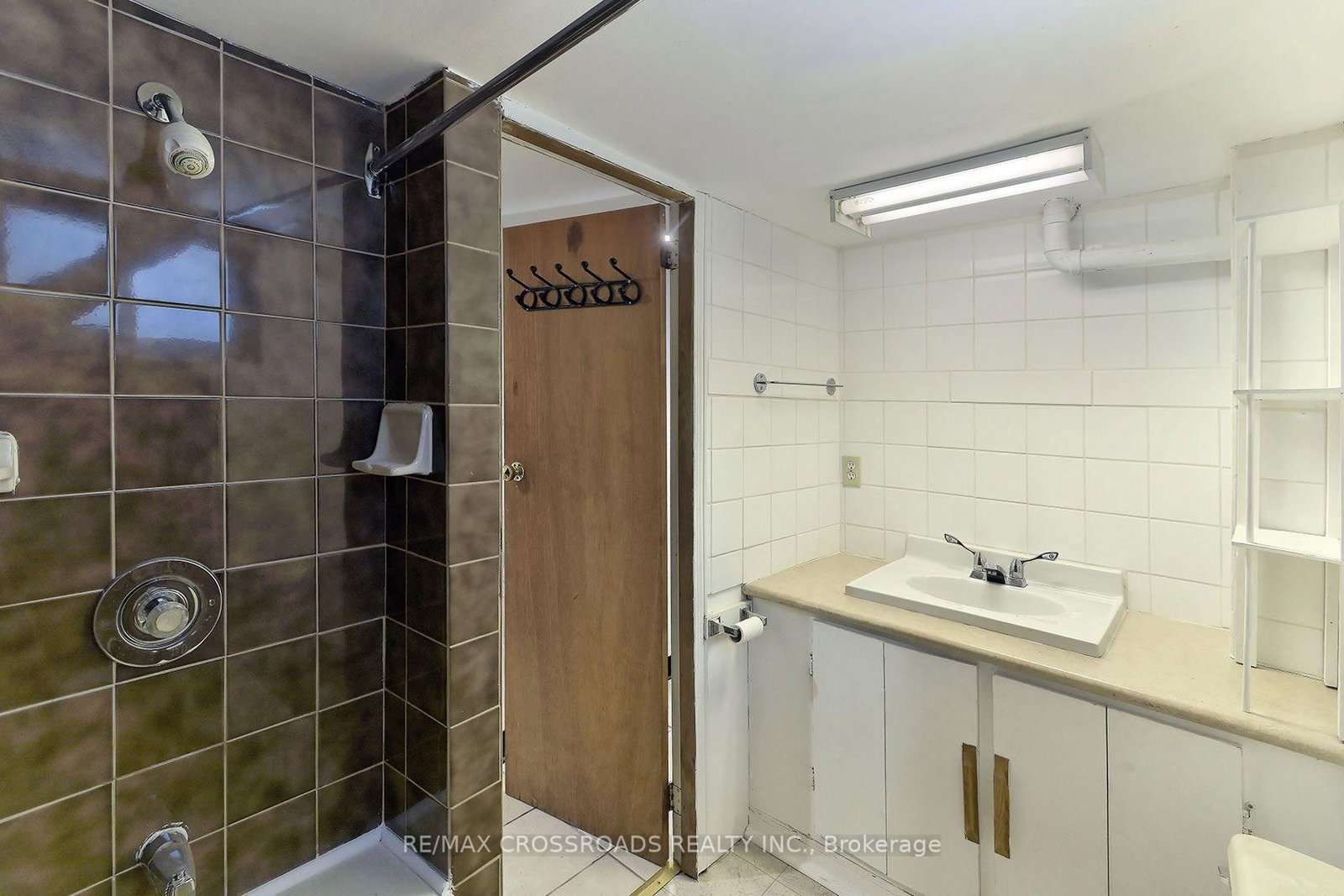 218 Gledhill Avenue • Toronto, ON photo 37