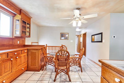 208 Farewell Street • Oshawa, ON photo 9