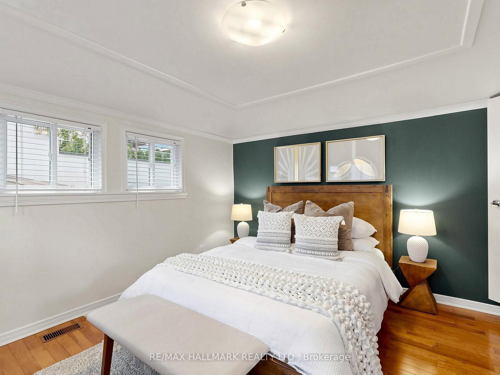 108 Knox Avenue • Toronto, ON photo 23
