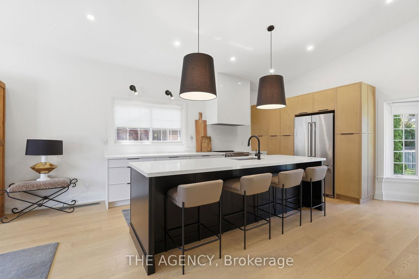364 Adelaide Avenue E • Oshawa, ON photo 11