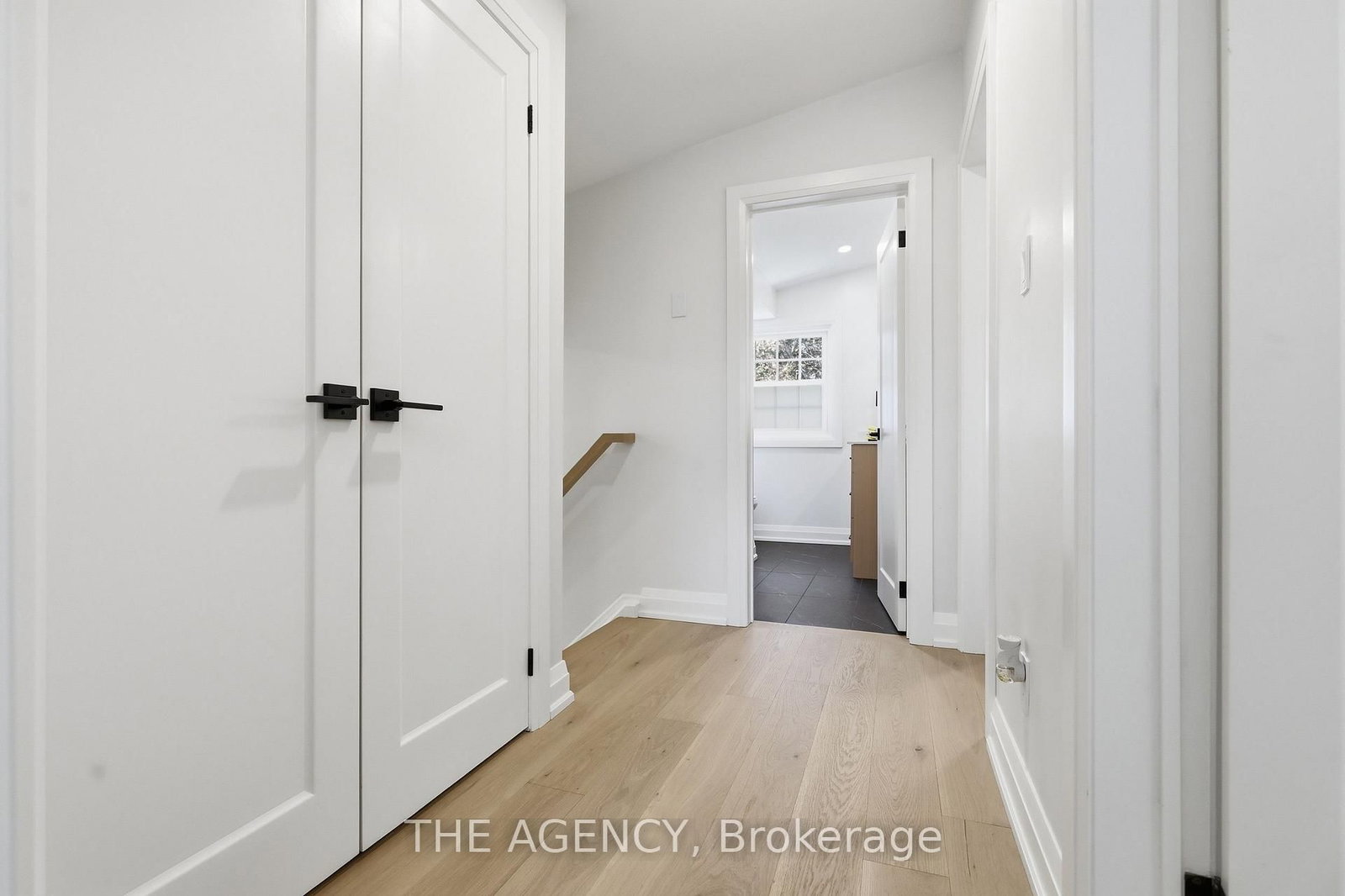 364 Adelaide Avenue E • Oshawa, ON photo 15