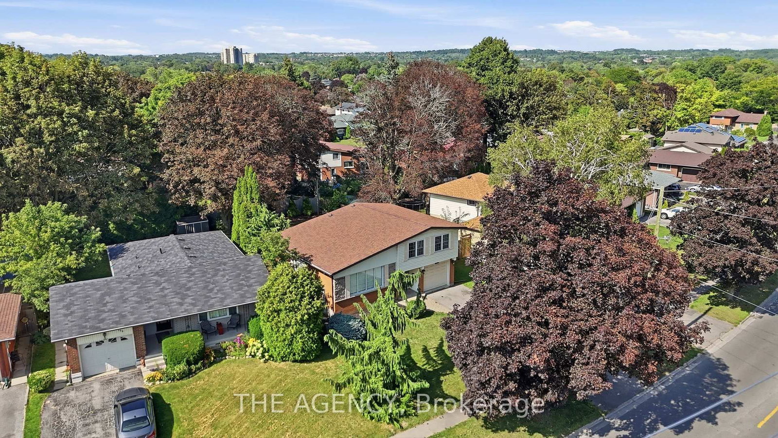 364 Adelaide Avenue E • Oshawa, ON photo 33