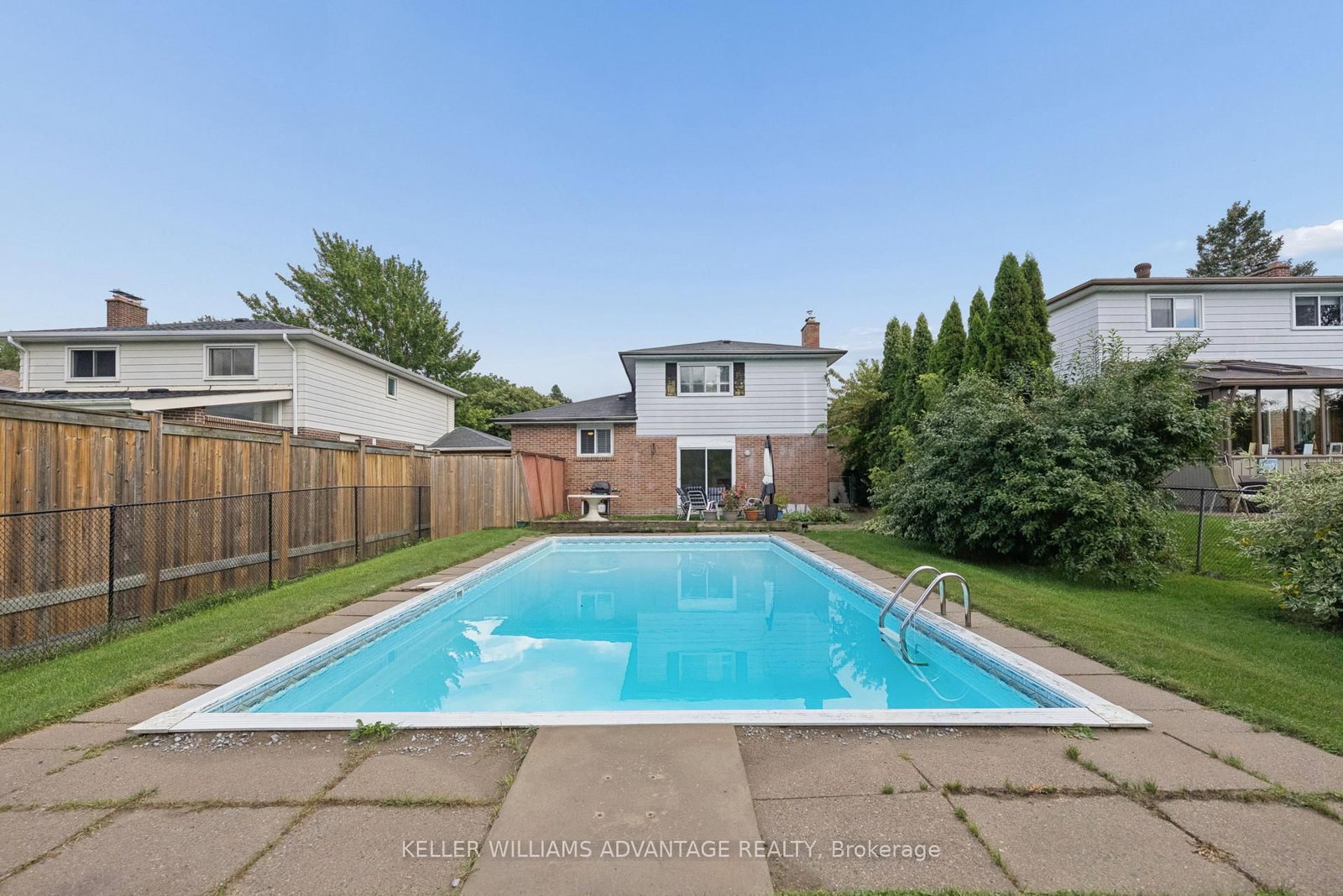 128 Holmcrest Trail • Toronto, ON photo 21
