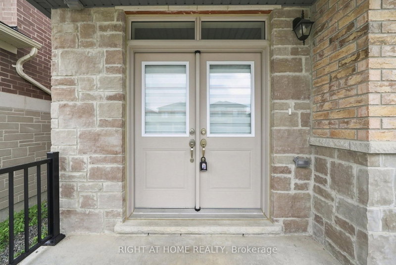 2136 Coppermine Street