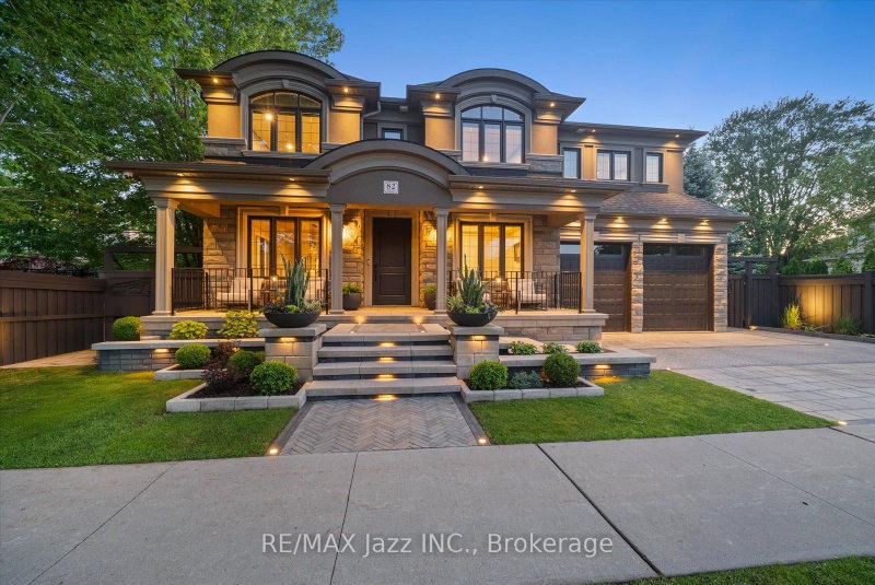 82 Bridlewood Boulevard