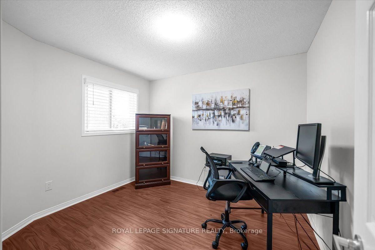 3 Griffen Place • Whitby, ON photo 27