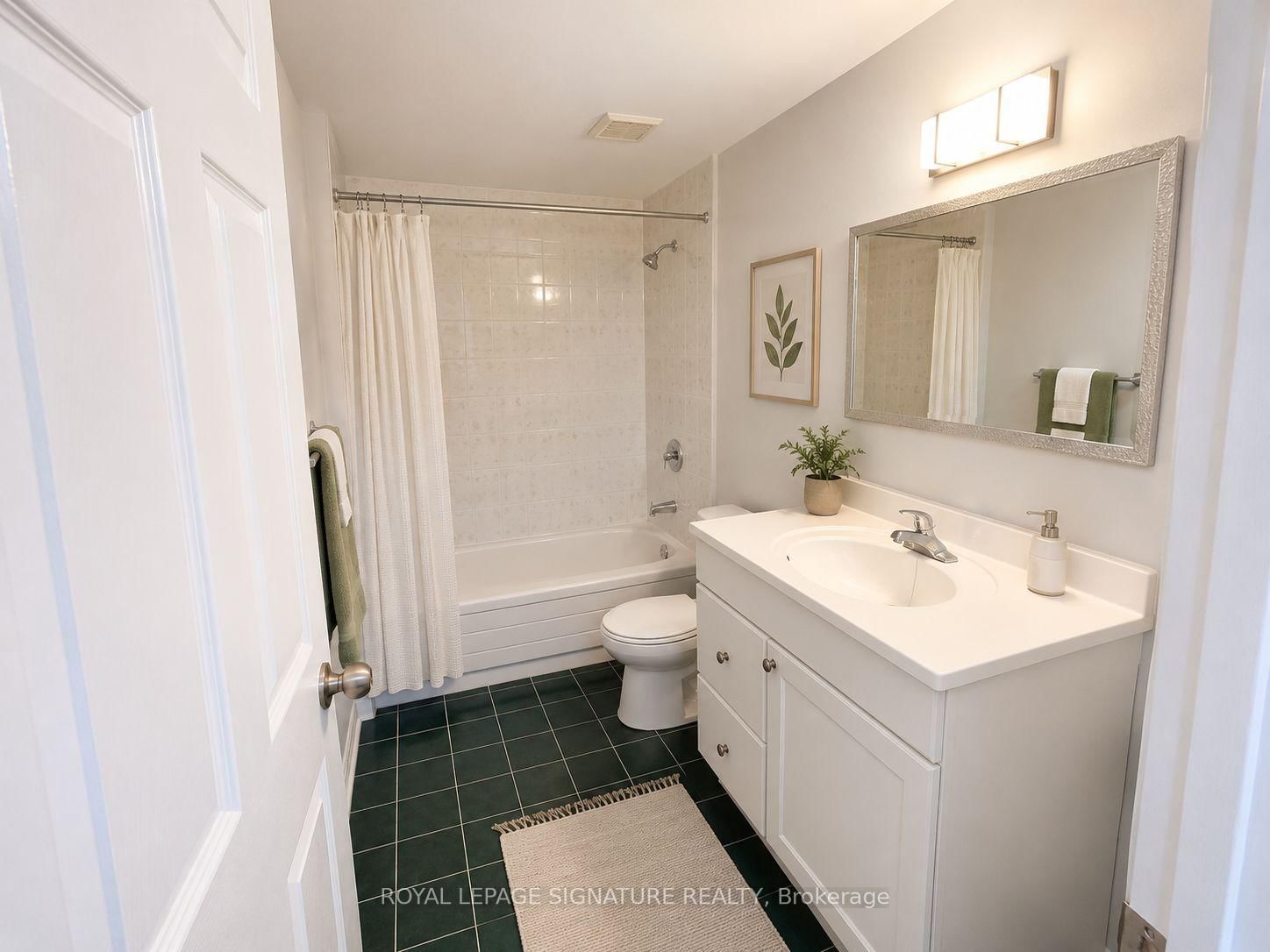 3 Griffen Place • Whitby, ON photo 38