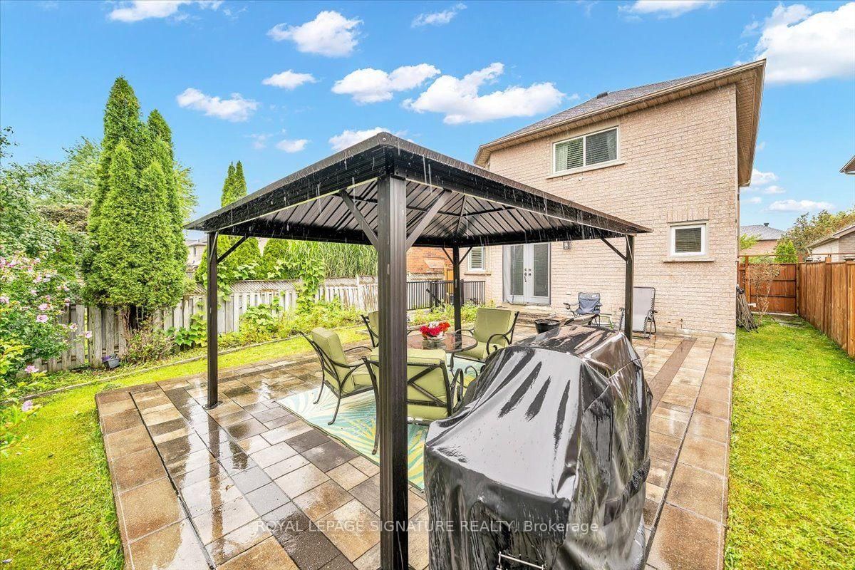 3 Griffen Place • Whitby, ON photo 45