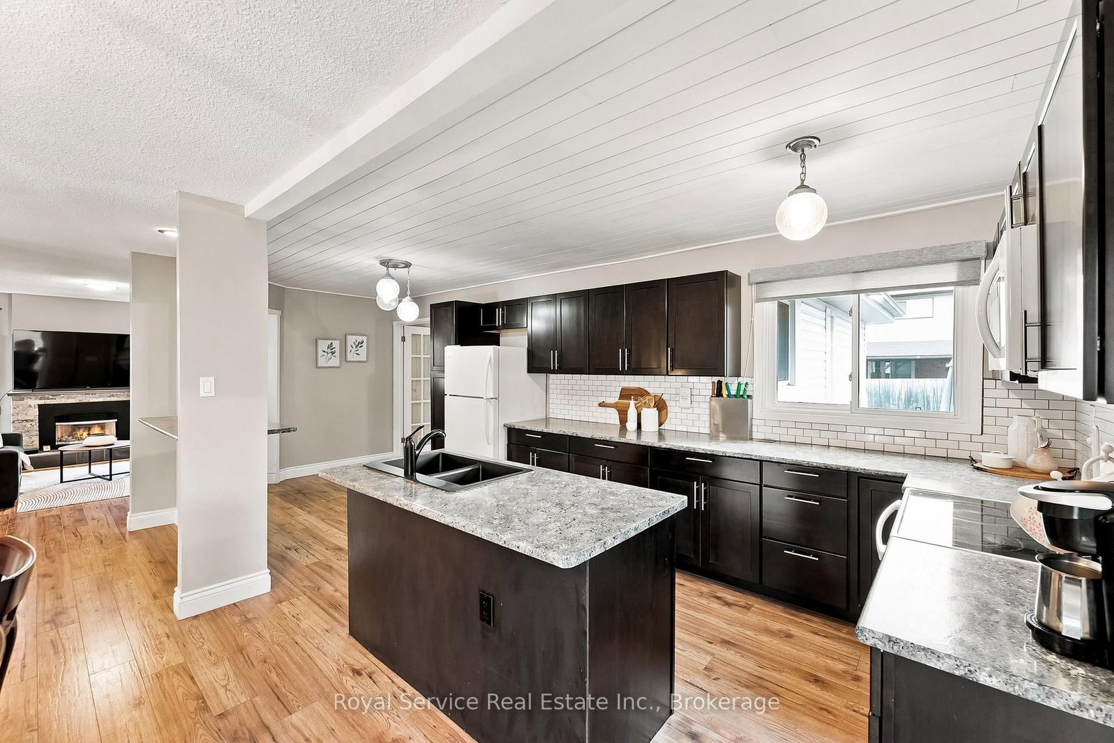 640 Hillcroft Street • Oshawa, ON photo 18