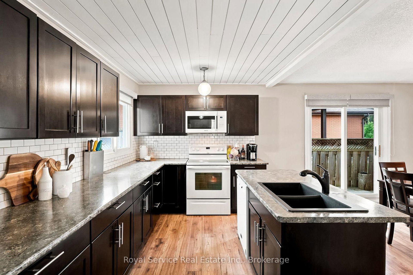 640 Hillcroft Street • Oshawa, ON photo 21