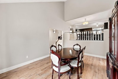 640 Hillcroft Street • Oshawa, ON photo 9