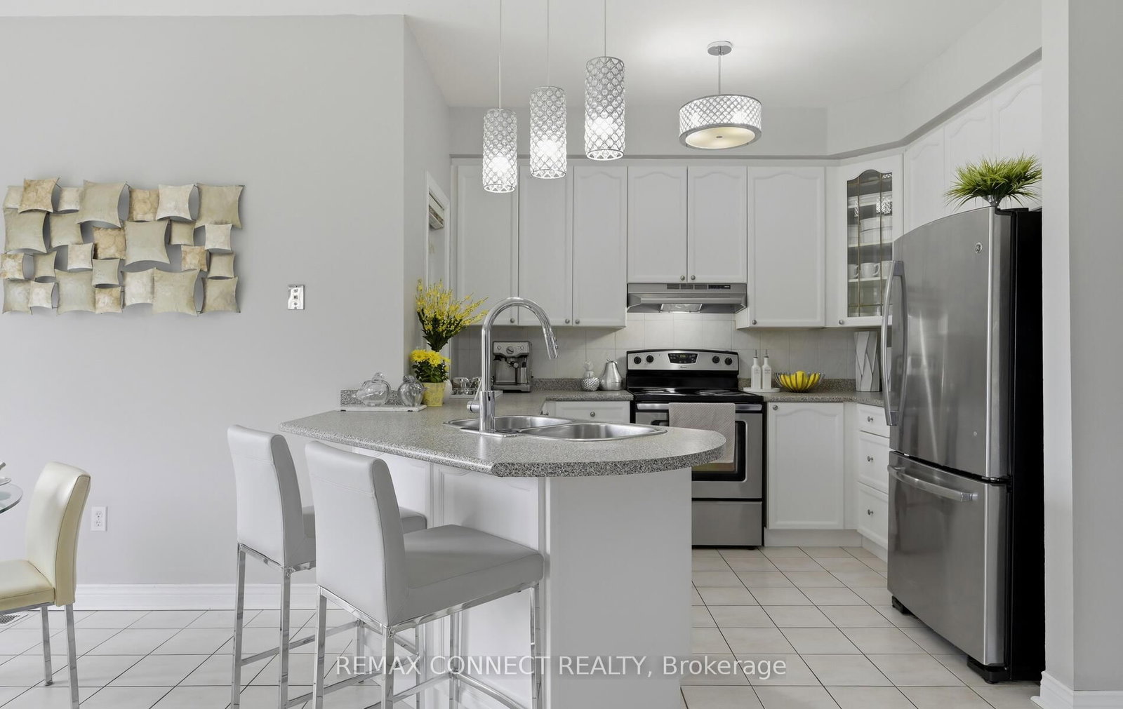 2361 Southcott Road • Pickering, ON photo 15