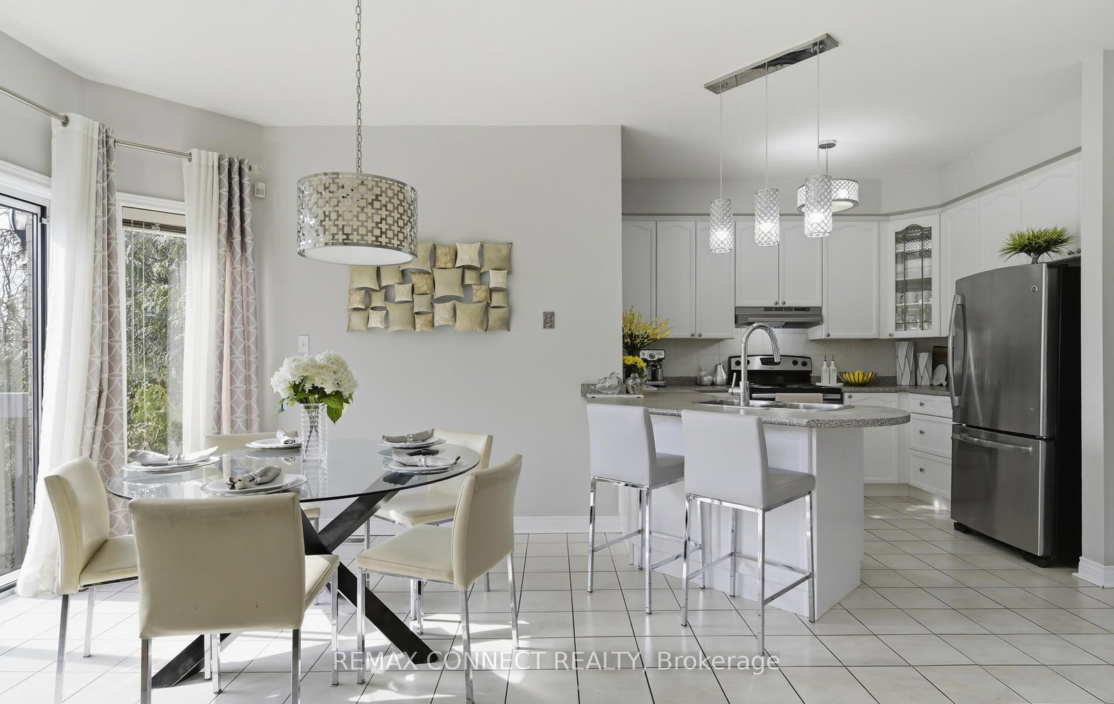2361 Southcott Road • Pickering, ON photo 17