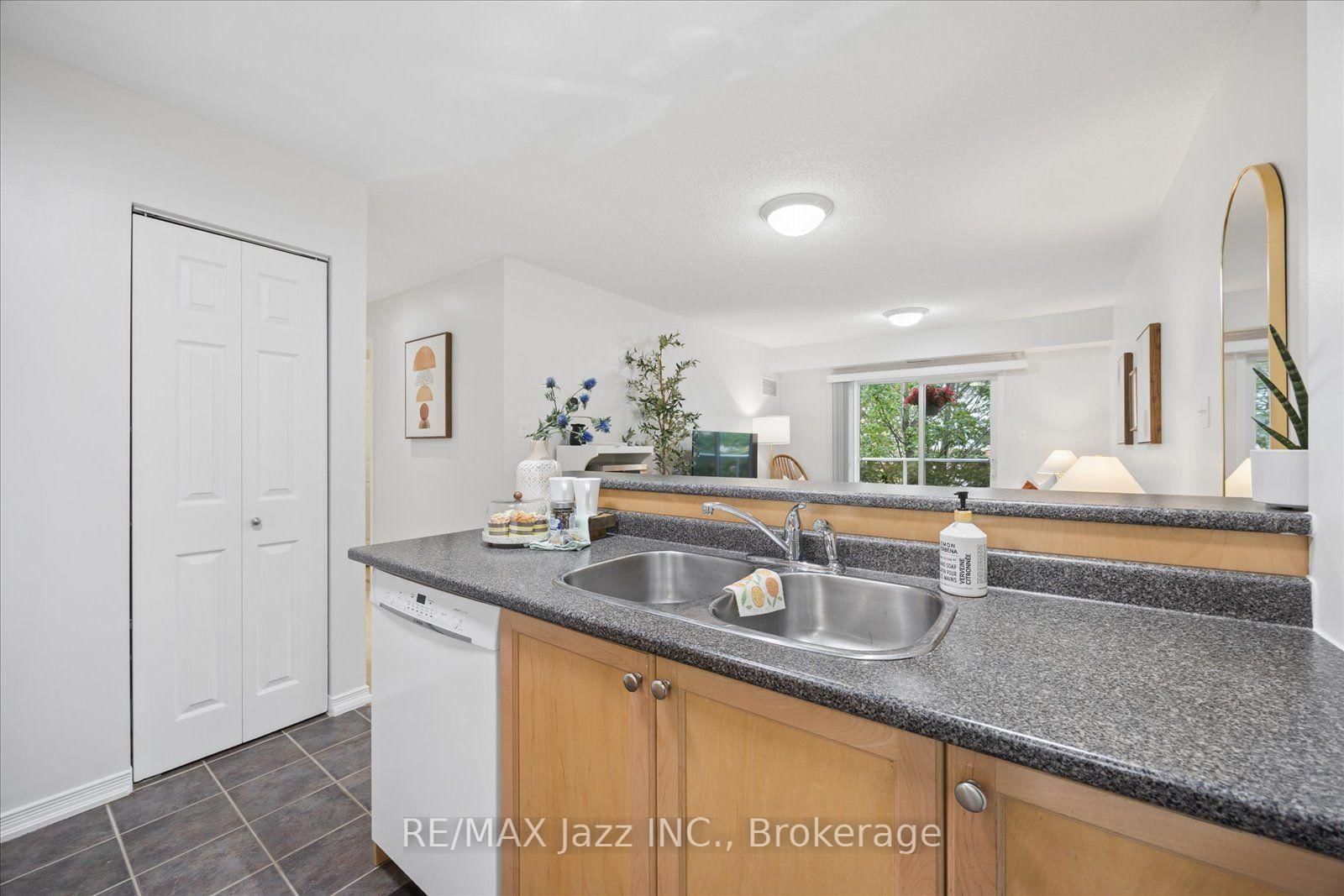 120 Aspen Springs Drive • #204 • Clarington, ON photo 16