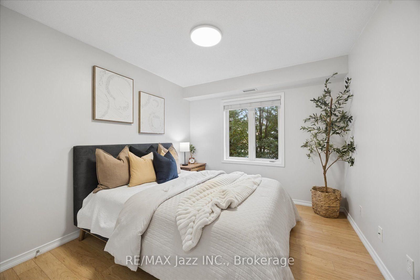 120 Aspen Springs Drive • #204 • Clarington, ON photo 20
