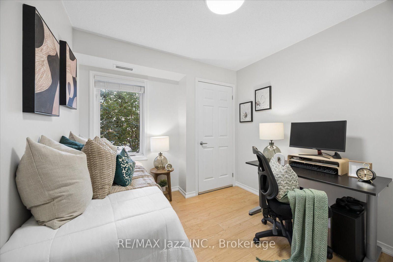 120 Aspen Springs Drive • #204 • Clarington, ON photo 23