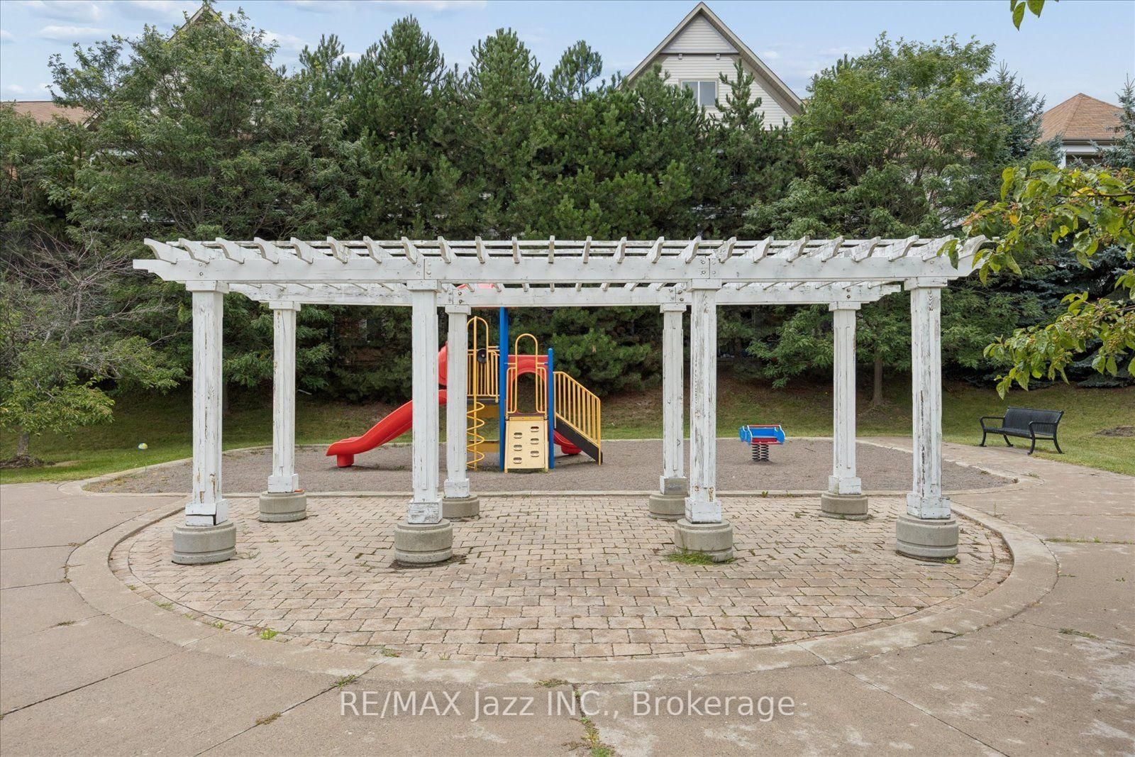 120 Aspen Springs Drive • #204 • Clarington, ON photo 28