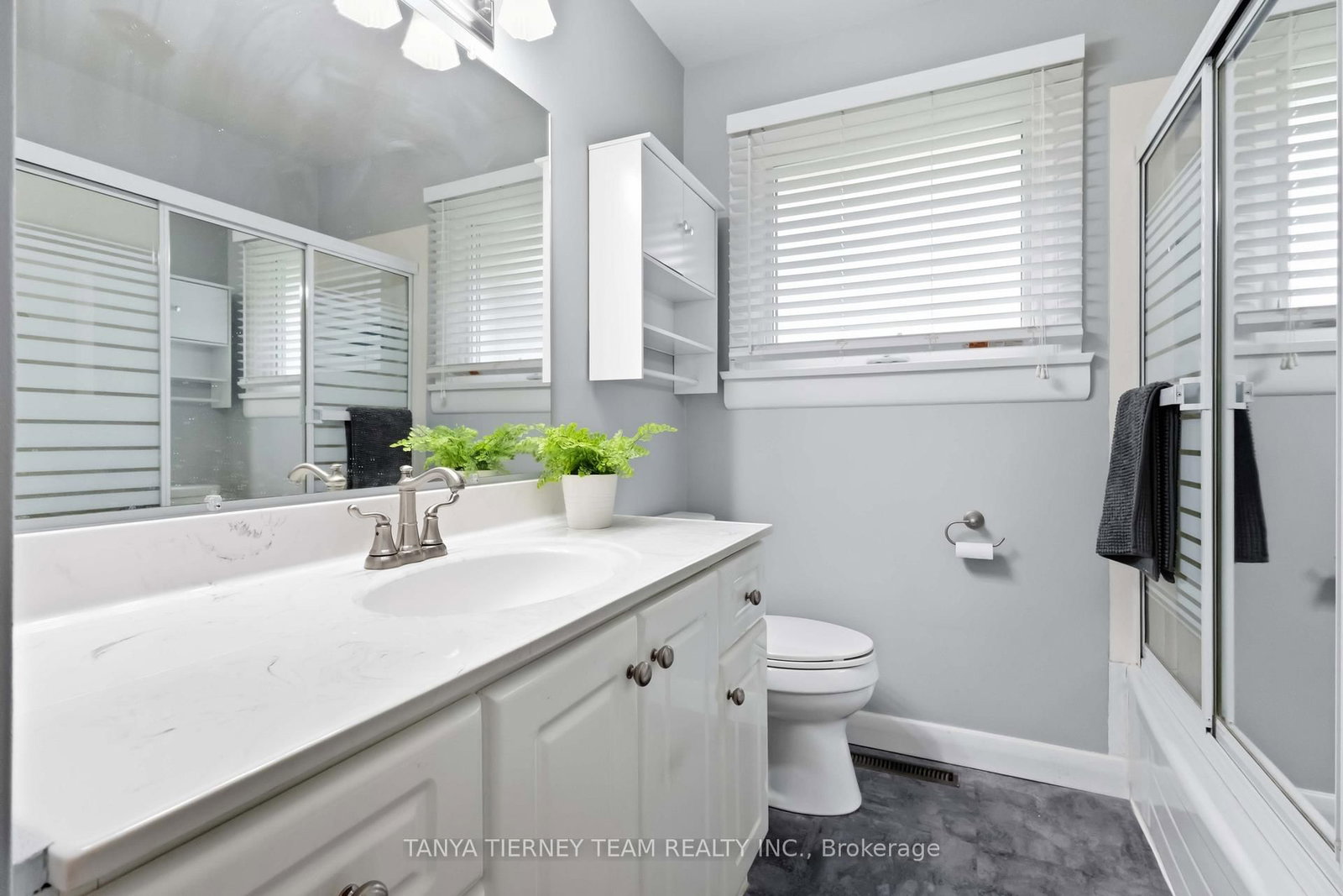 264 Baldwin Street • Oshawa, ON photo 32