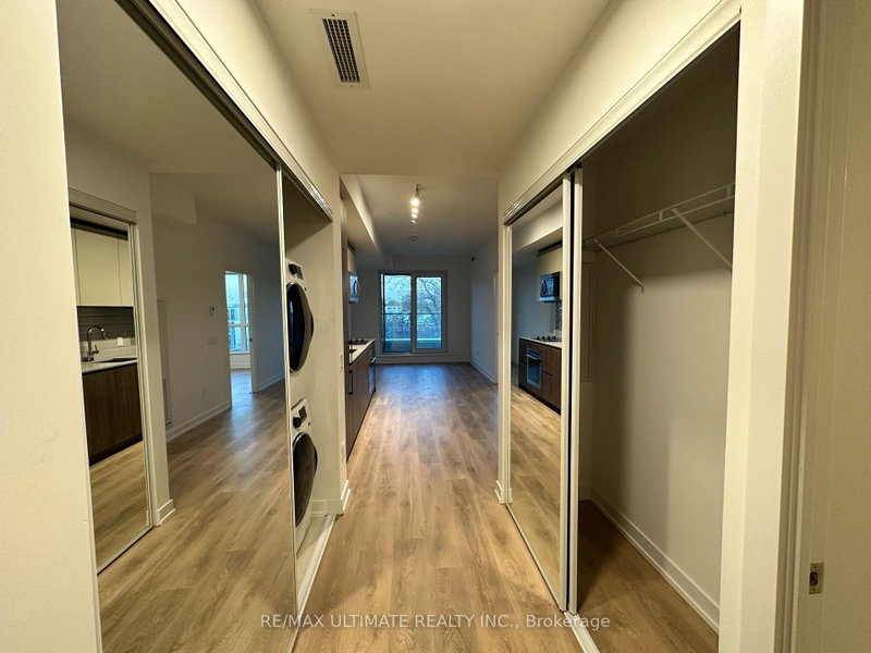 442 - 150 Logan Avenue