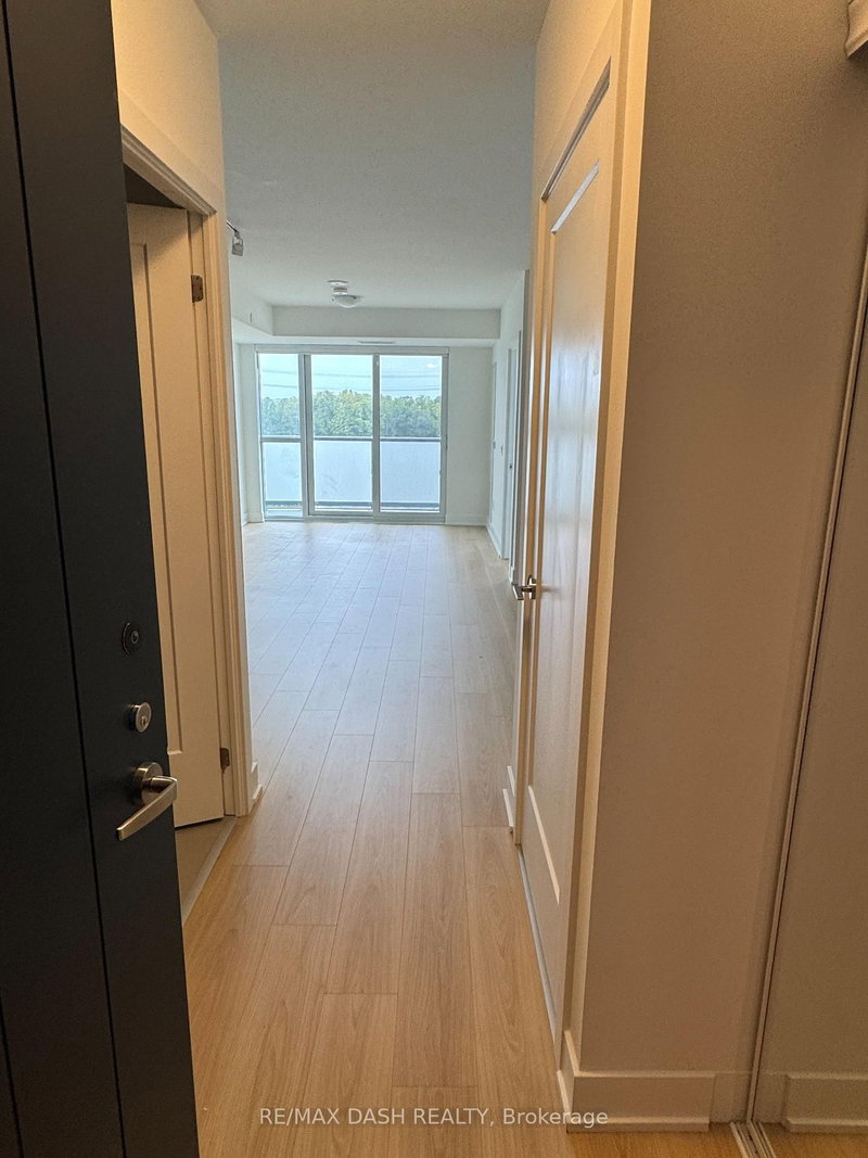736 - 2545 Simcoe Street N