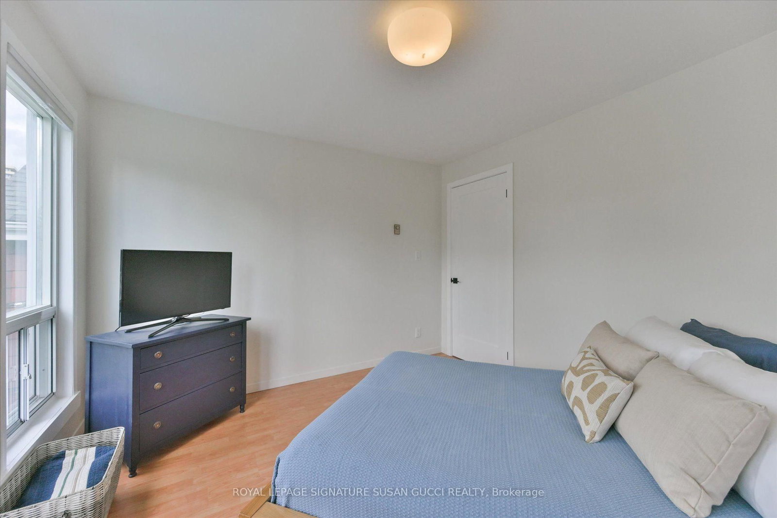 2 Sutherland Avenue • Toronto, ON photo 25