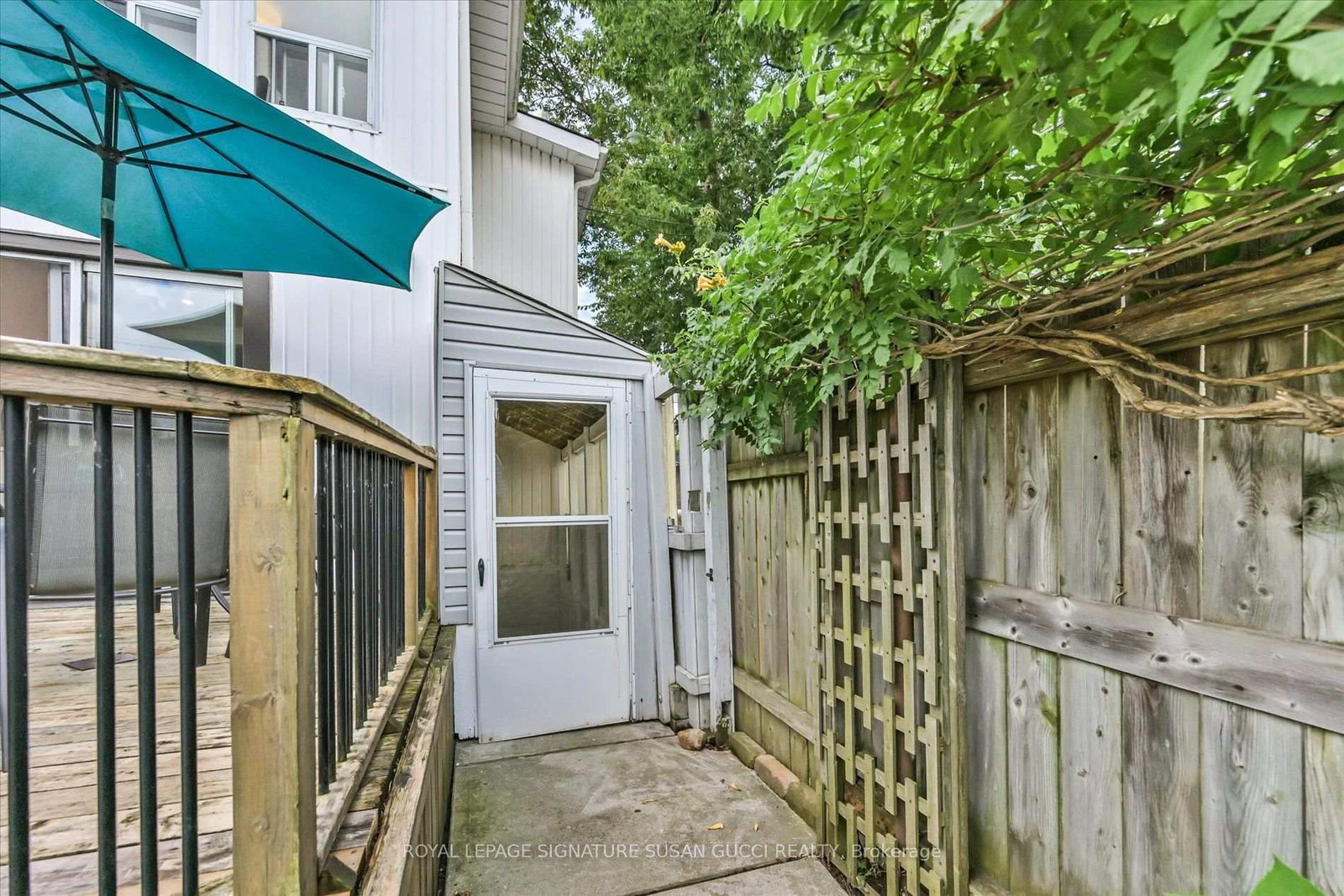 2 Sutherland Avenue • Toronto, ON photo 29