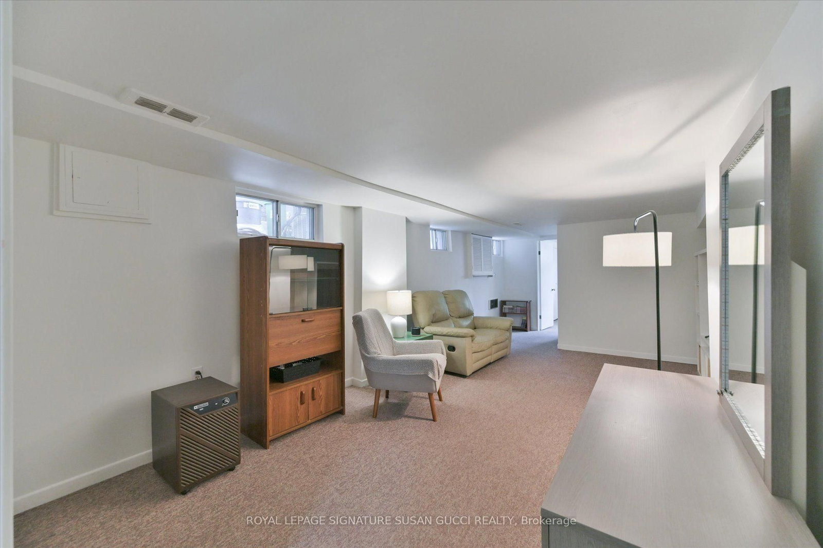 2 Sutherland Avenue • Toronto, ON photo 33