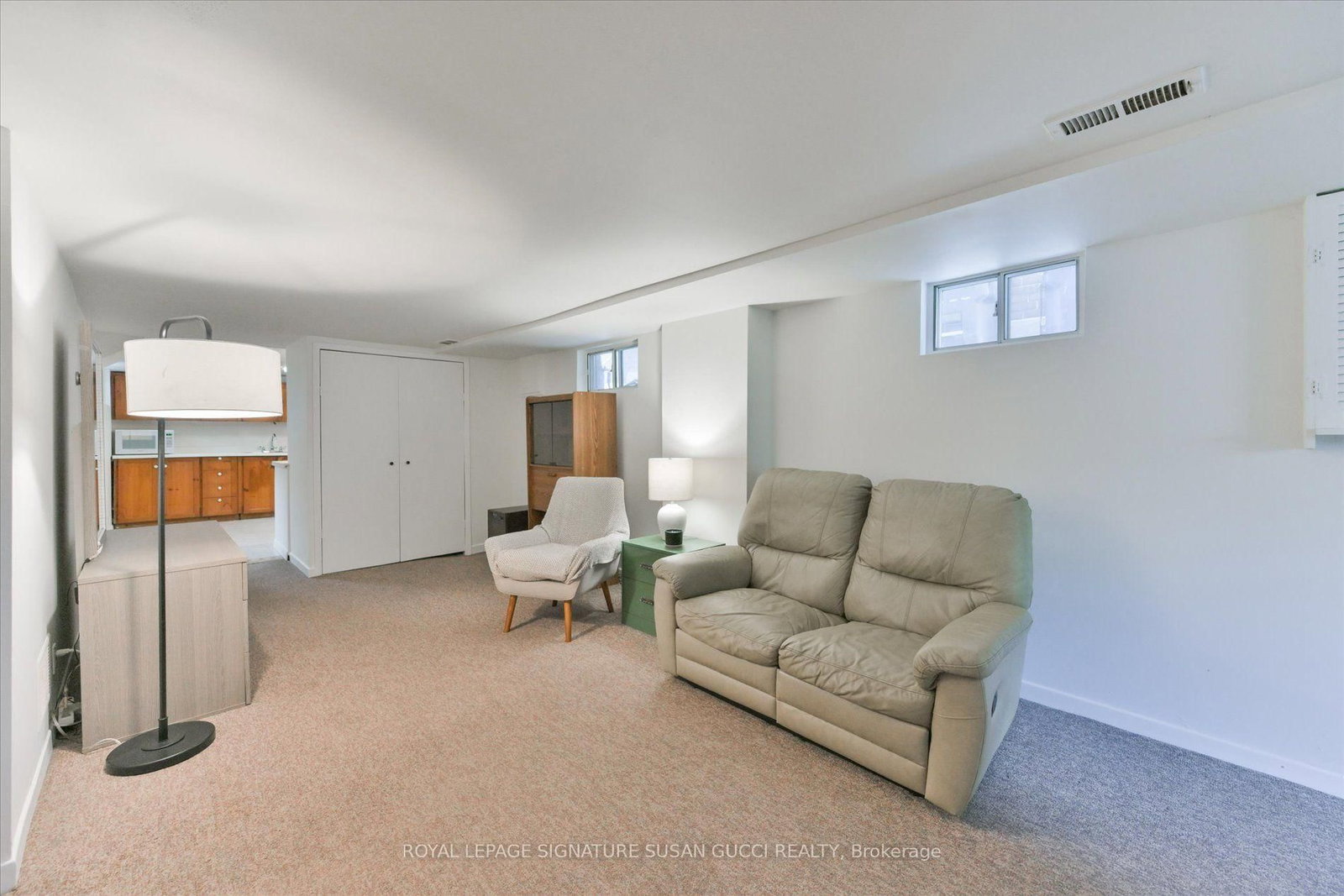 2 Sutherland Avenue • Toronto, ON photo 34