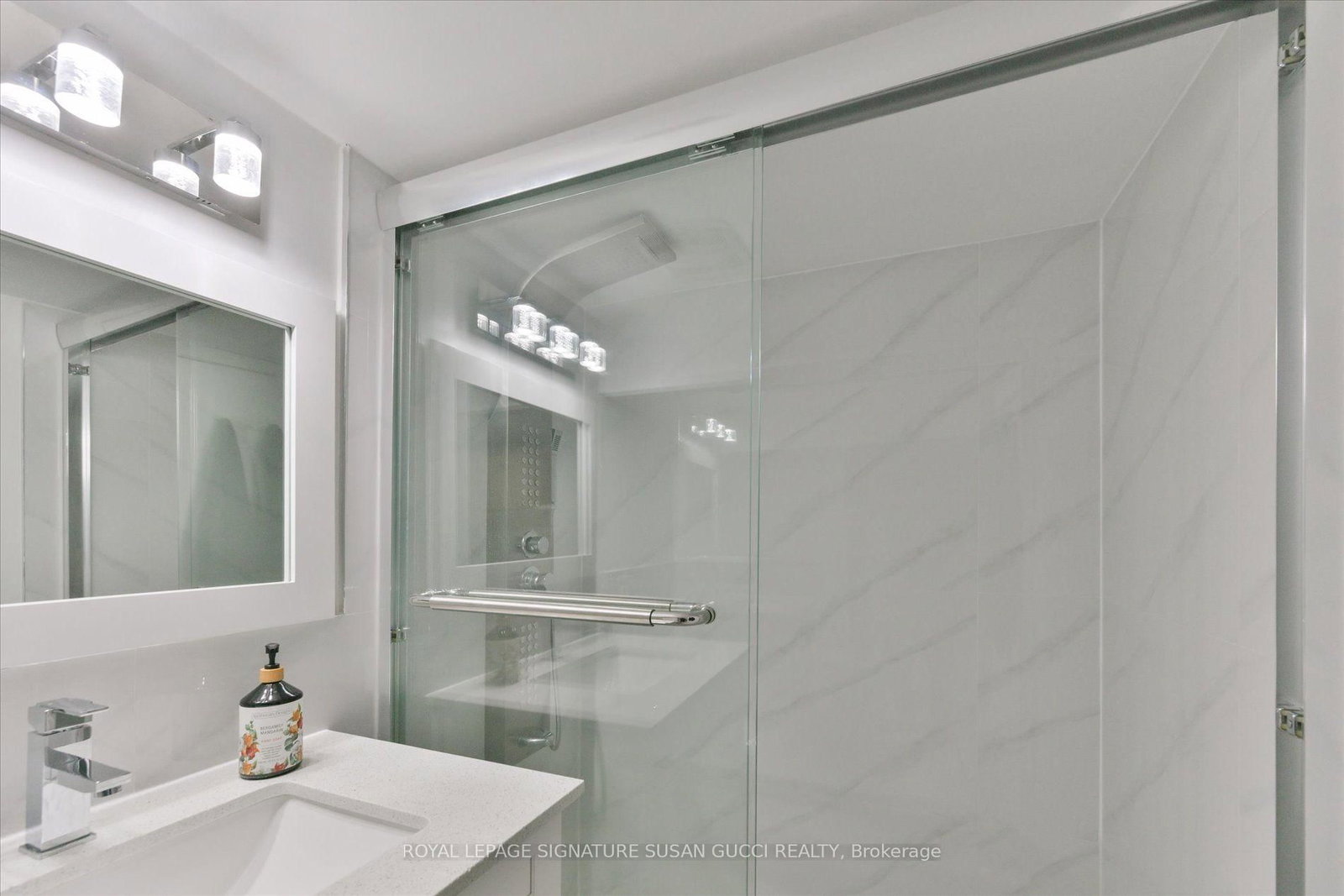 2 Sutherland Avenue • Toronto, ON photo 39
