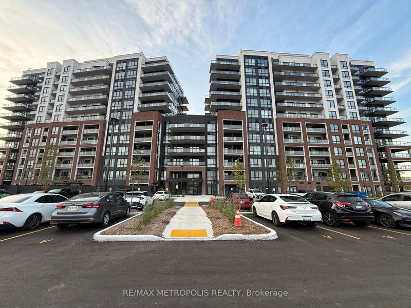 814 - 51 CLARINGTON Boulevard