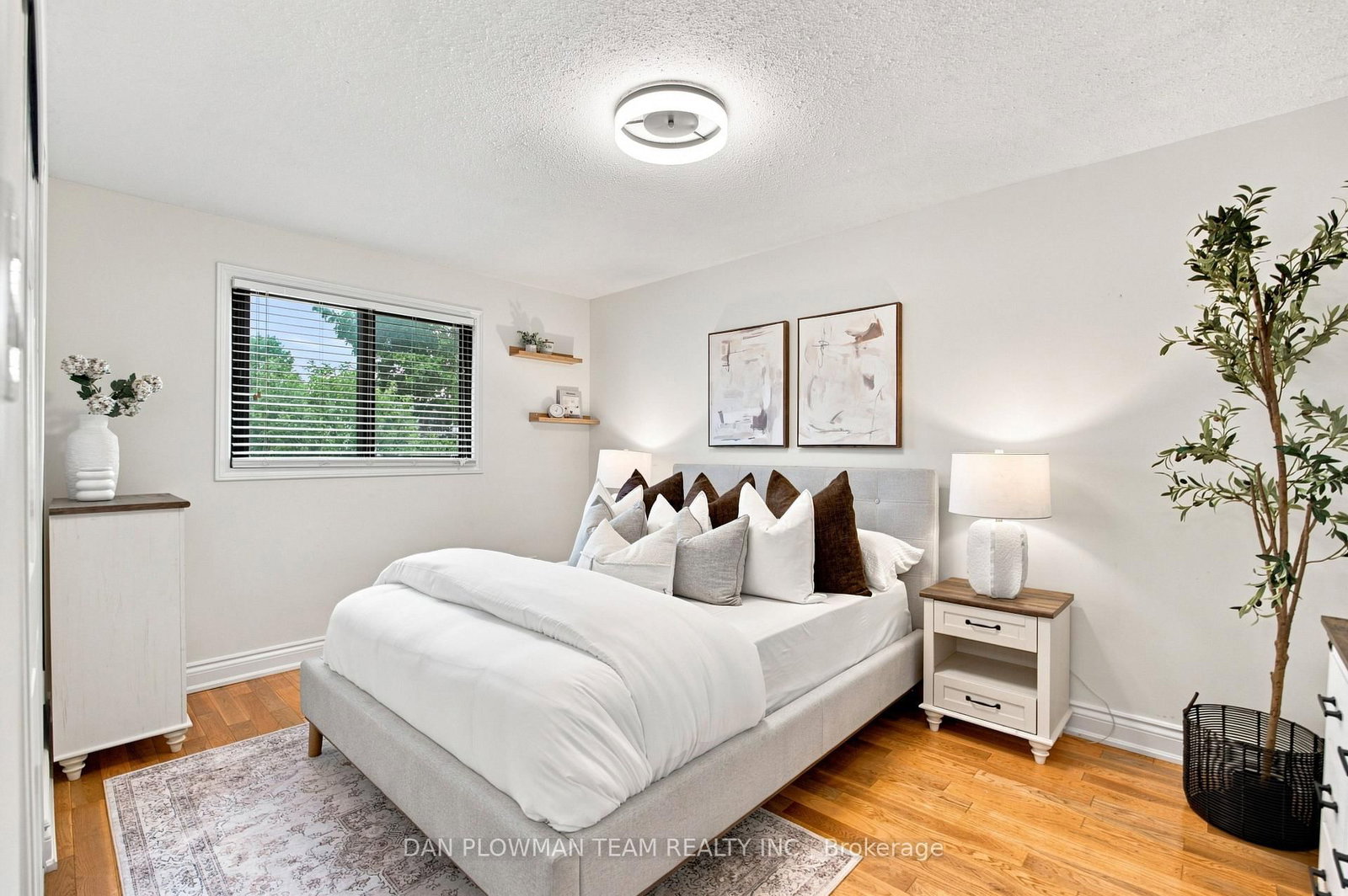 86 Barnes Drive • Ajax, ON photo 12