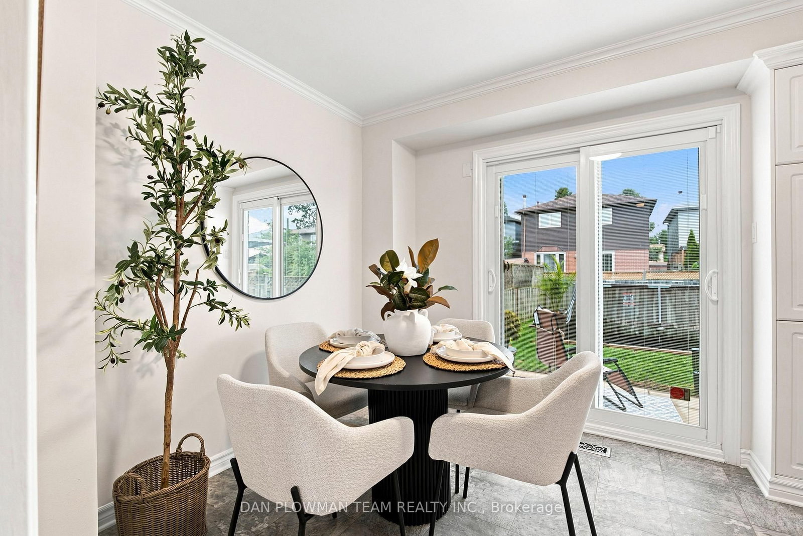 86 Barnes Drive • Ajax, ON photo 9