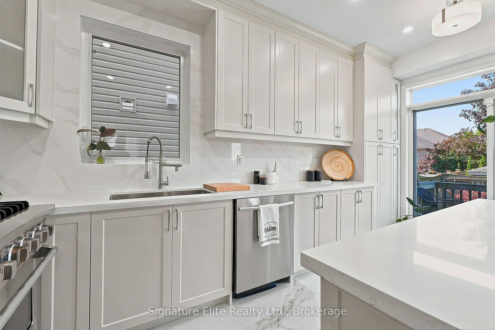 151 Harbourside Drive • Whitby, ON photo 12