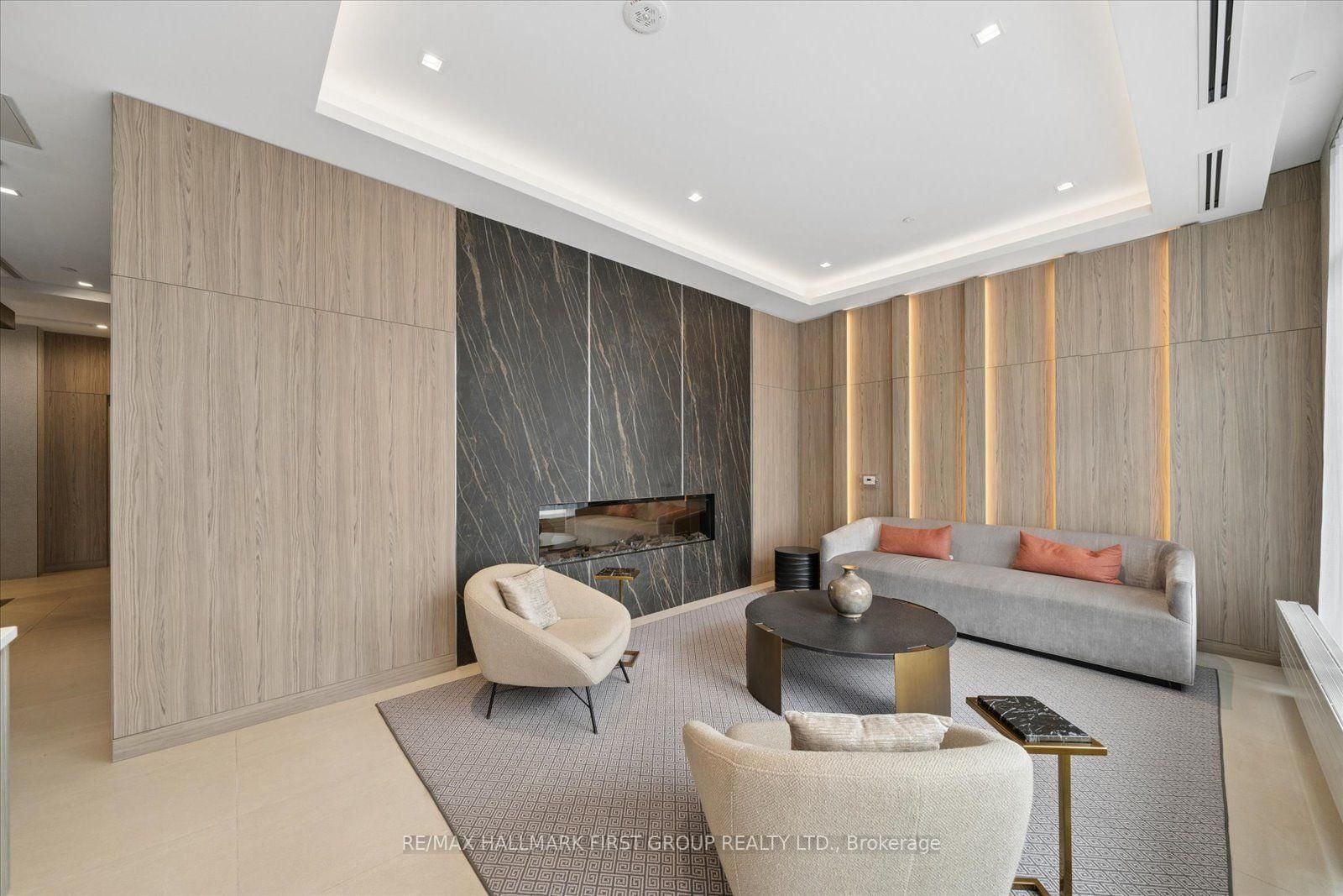 423-1612 Charles St, Whitby, view 34
