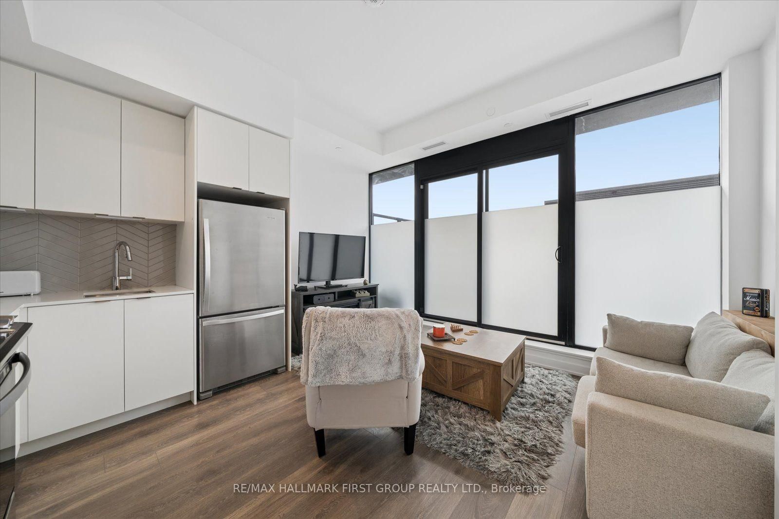 423-1612 Charles St, Whitby, view 9