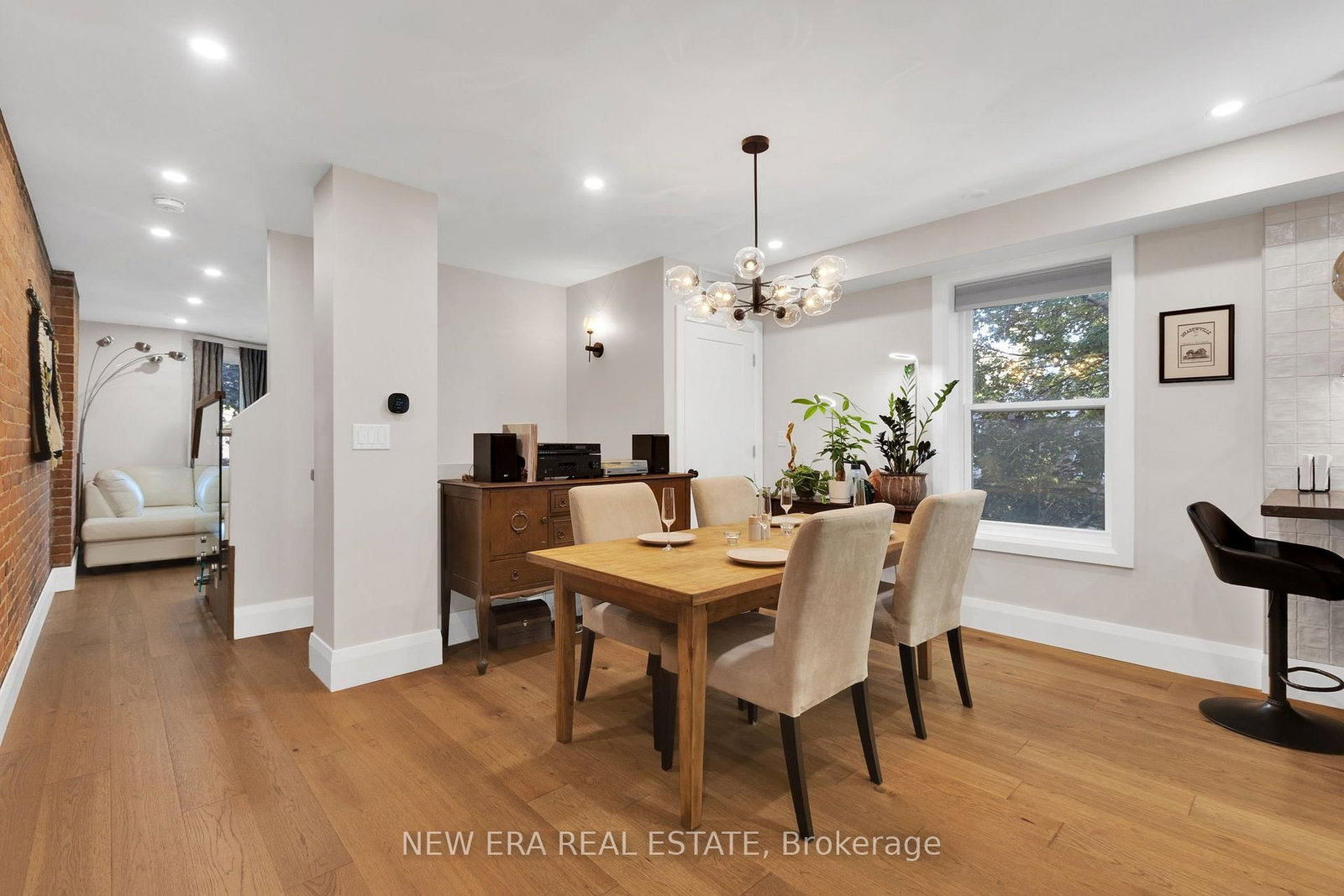 360 Woodbine Avenue • Toronto, ON photo 15