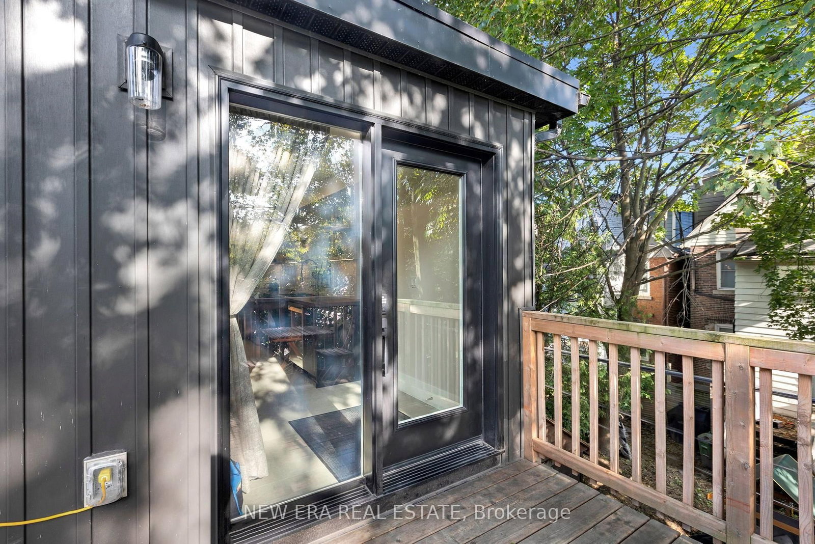 360 Woodbine Avenue • Toronto, ON photo 23