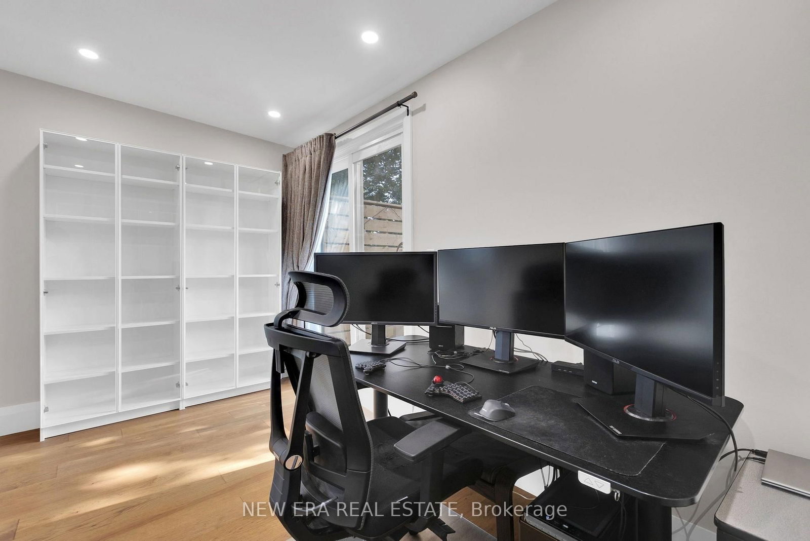 360 Woodbine Avenue • Toronto, ON photo 31