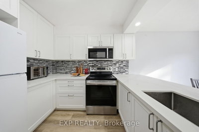 64 Parklane Circle • Clarington, ON photo 3