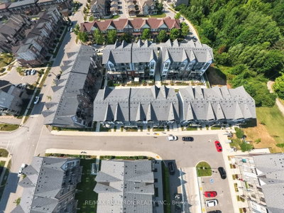 2635 William Jackson Drive • #1010 • Pickering, ON photo 3
