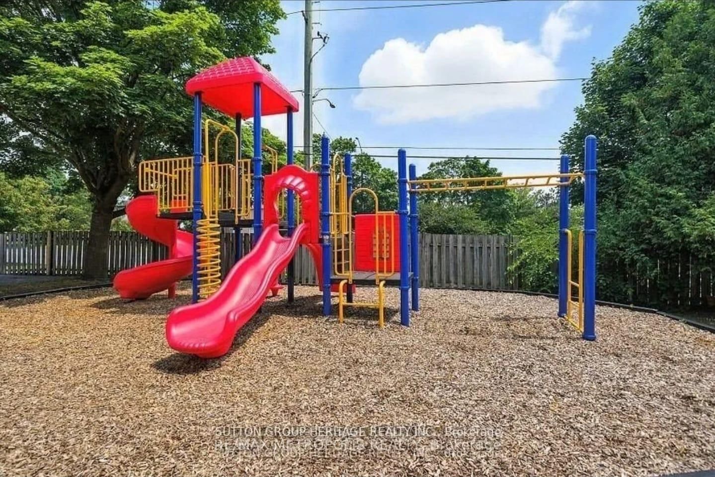 601 Galahad Drive • #19 • Oshawa, ON photo 46