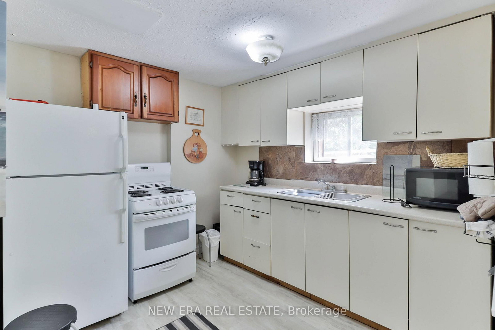 37 Glenthorne Drive • Toronto, ON photo 37