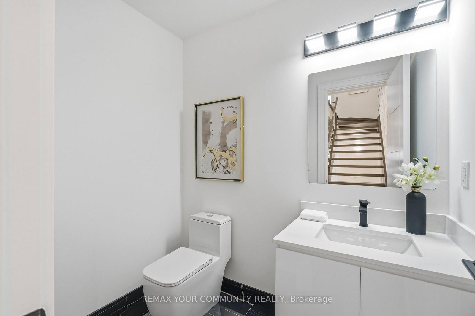 49 Wayland Avenue • Toronto, ON photo 20