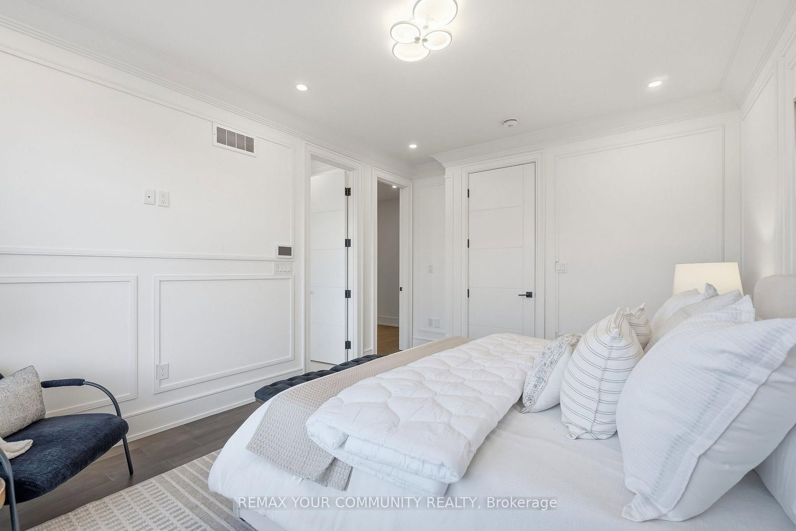 49 Wayland Avenue • Toronto, ON photo 23